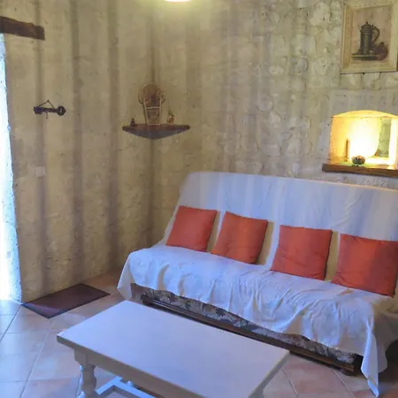 Le Pigeonnier Jacques By Interhome Casa vacanze Dondas